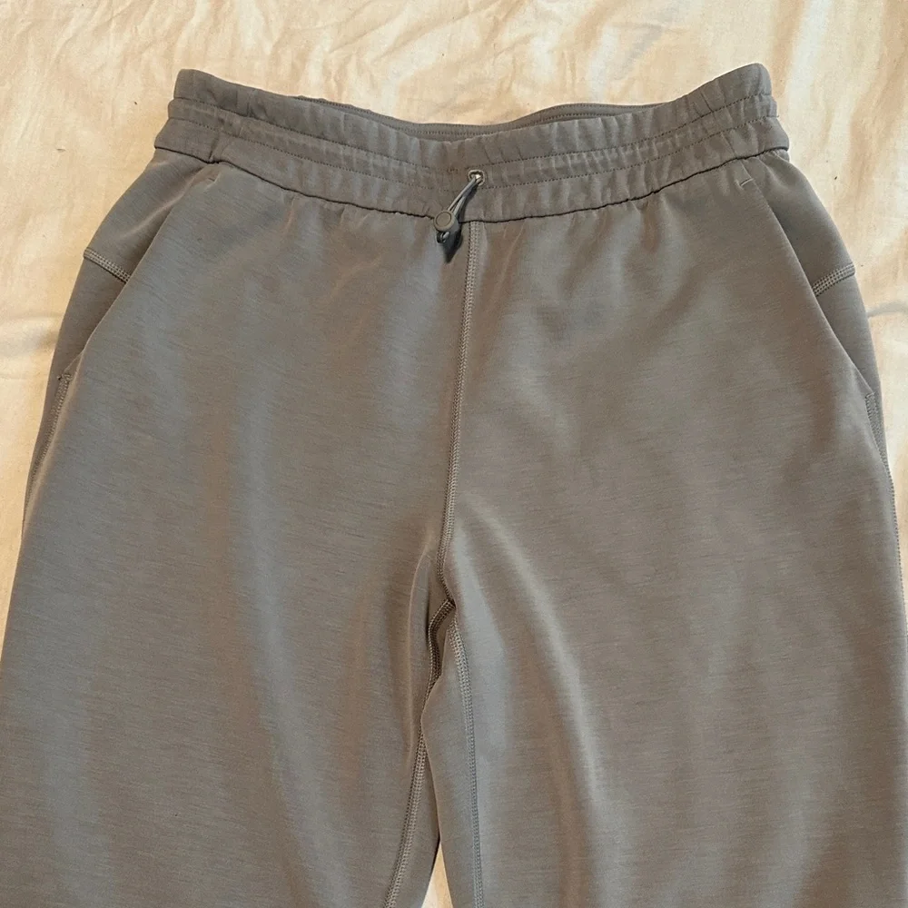 Women's Lululemon Softstreme High-Rise Pants Rhino Gray - Picture 5 of 12